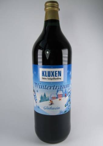 Gl�hwein mit eigenem Etikett