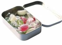 Bonbons in Nostalgiedose