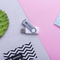 USB Speicher Rebik 16GB