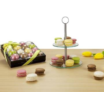 Macarons & Etagere